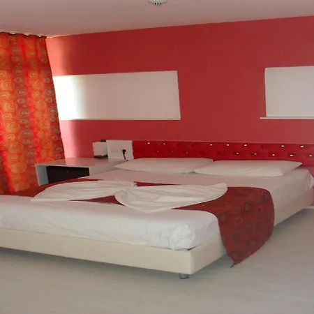 Adalia Otel