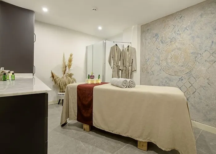 Hotell Adalia